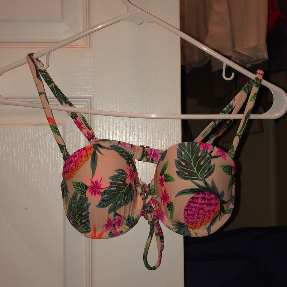 Push up bikini top